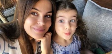 Deputatın xanımı qalmaqallı videodan danışdı: Qızımı məndən almaq istəyirlər