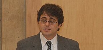 Adam Kirş – Qlobal roman: XXI əsrdə dünyanı yazmaq