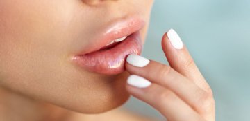 Gözəl dodaqların da əziyyəti var